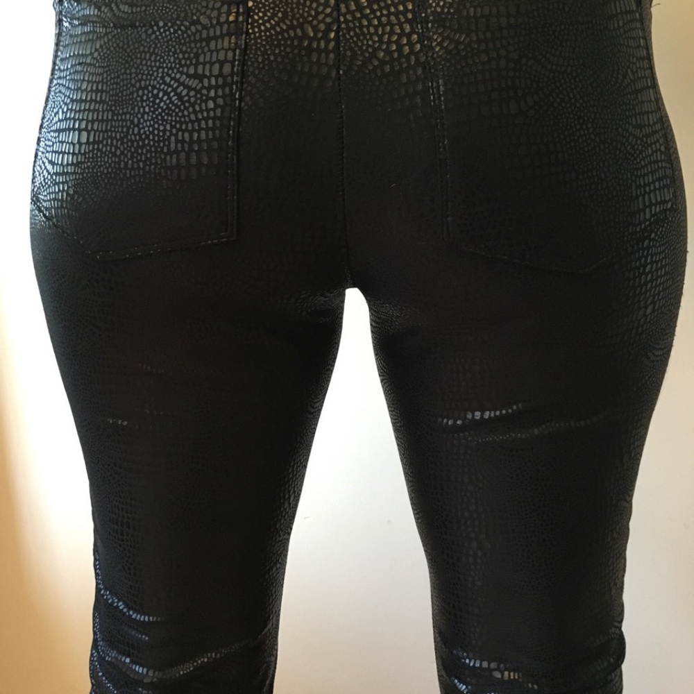 Betsey Johnson Snake Skin Pants Size S